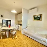 Apartmán 4 Posti Letto E Parcheggio Gratuito