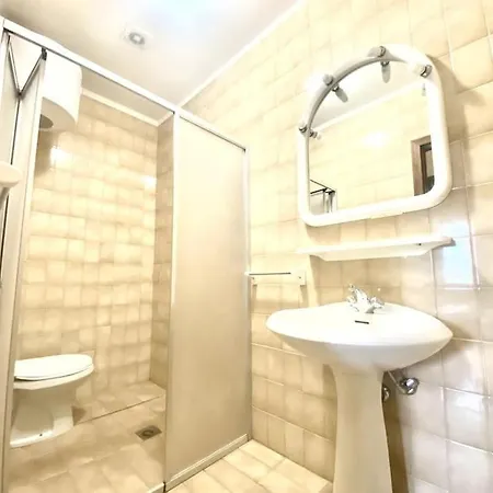 Apartamento 4 Posti Letto E Parcheggio Gratuito *