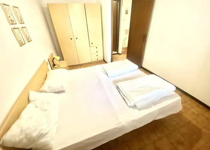 4 Posti Letto E Parcheggio Gratuito Lägenhet Bibione