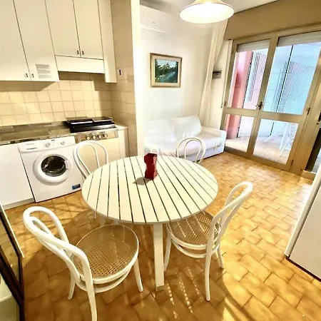 4 Posti Letto E Parcheggio Gratuito Apartment *